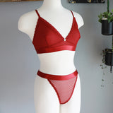 VAMPIRE KISS - Bralette