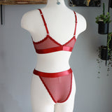 VAMPIRE KISS - Bralette