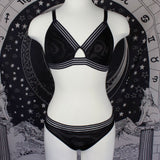 MESHING AROUND - Triangle Bralette