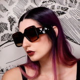 MIDNIGHT LIVING - Square Sunglasses