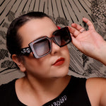 ANGLED ATTENTION - Square Sunglasses