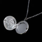 2 OF HEARTS - Locket Necklace